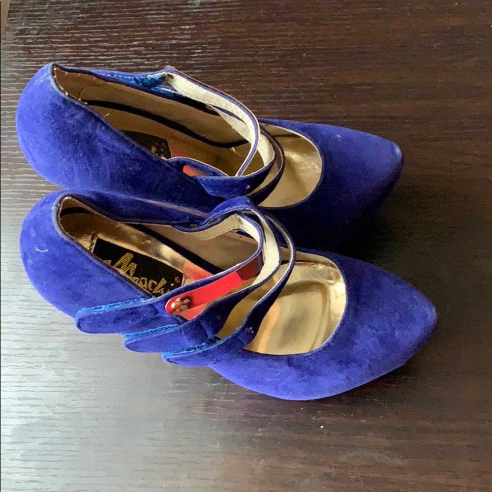 High heels - Picture 4 of 4